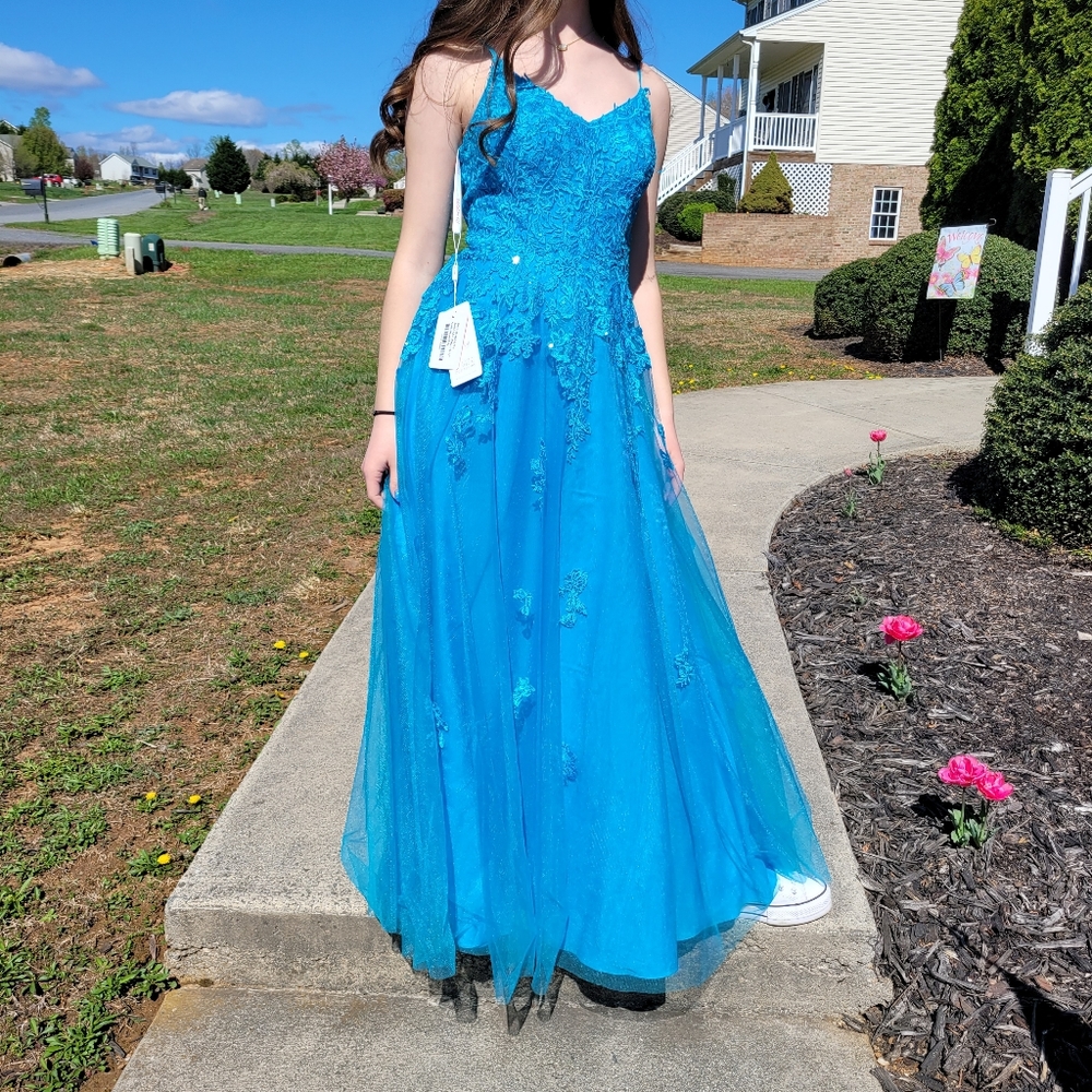 Ocean Blue Prom Dress - Picture 11 of 13